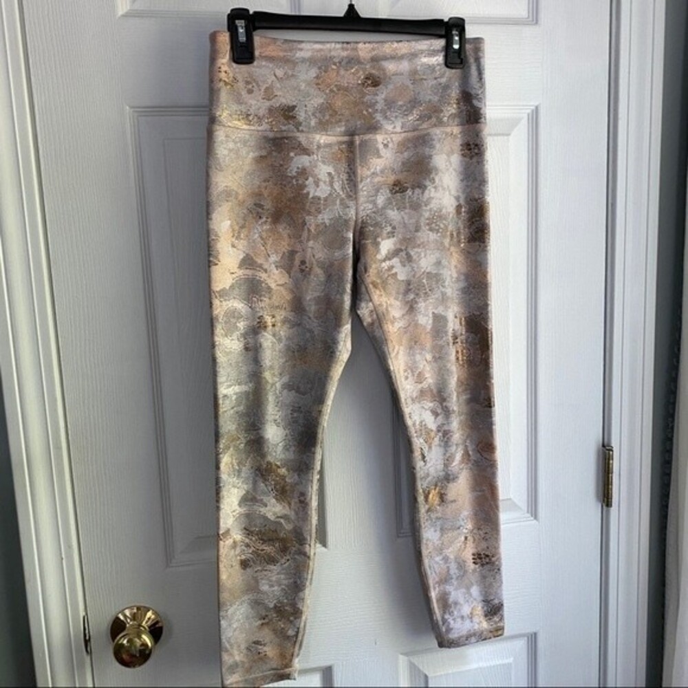 ATHLETA Elation Ultra High Rise Gilded Tight - Size M (Petite)